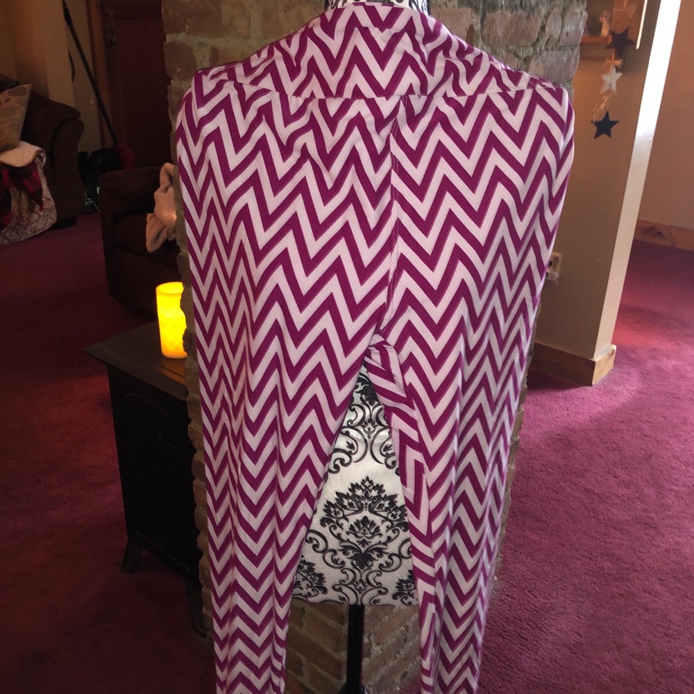 LuLaRoe TC leggings Fushia/White